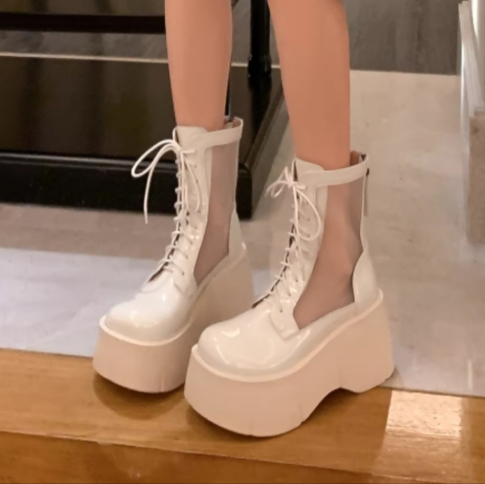 women shoes Heels